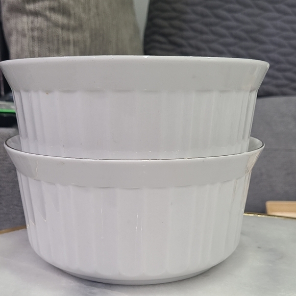 ceramic vintage Other - Elegant White Ceramic Baking Bowls